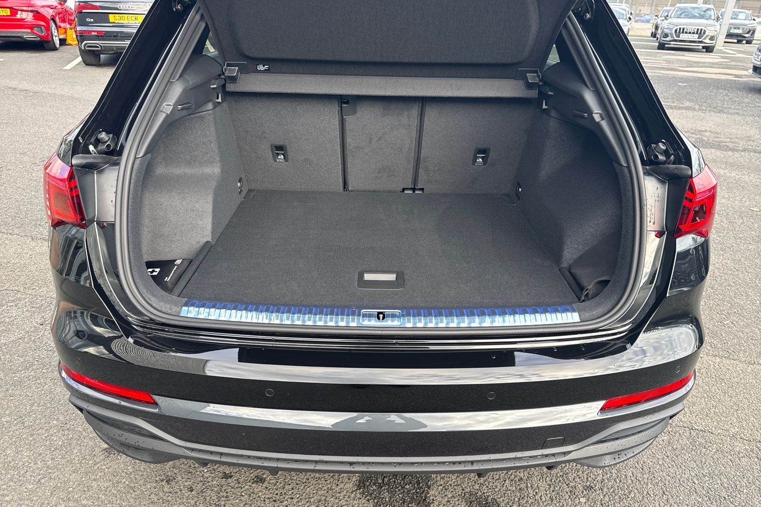 Used Audi Q3 2025 for sale - 76909362: Photo 6