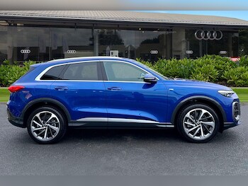 Used Audi Q5 2025 for sale - 77014010: Photo