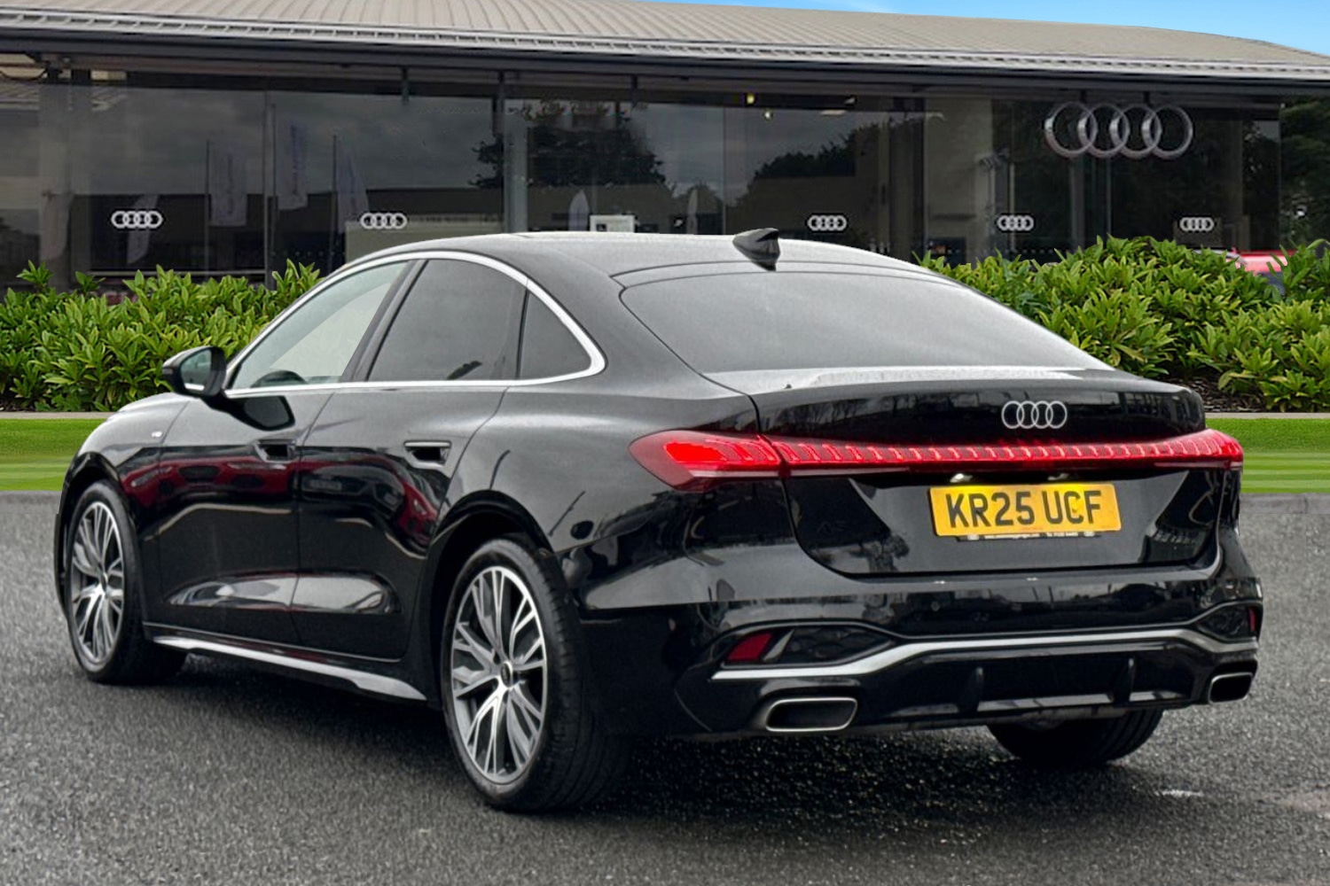 Used Audi A5 2025 for sale - 77348496: Photo 2