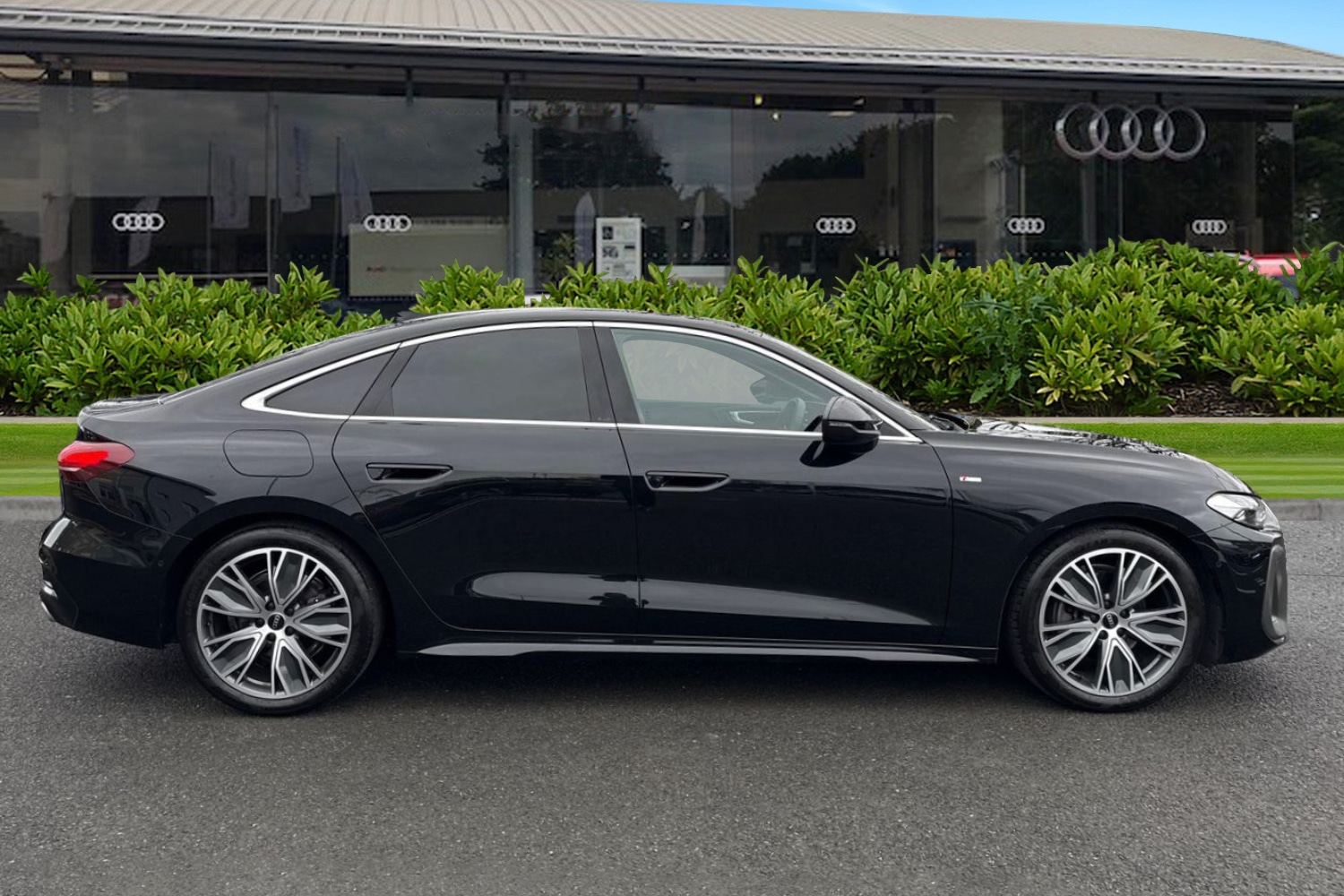 Used Audi A5 2025 for sale - 77348496: Photo 3