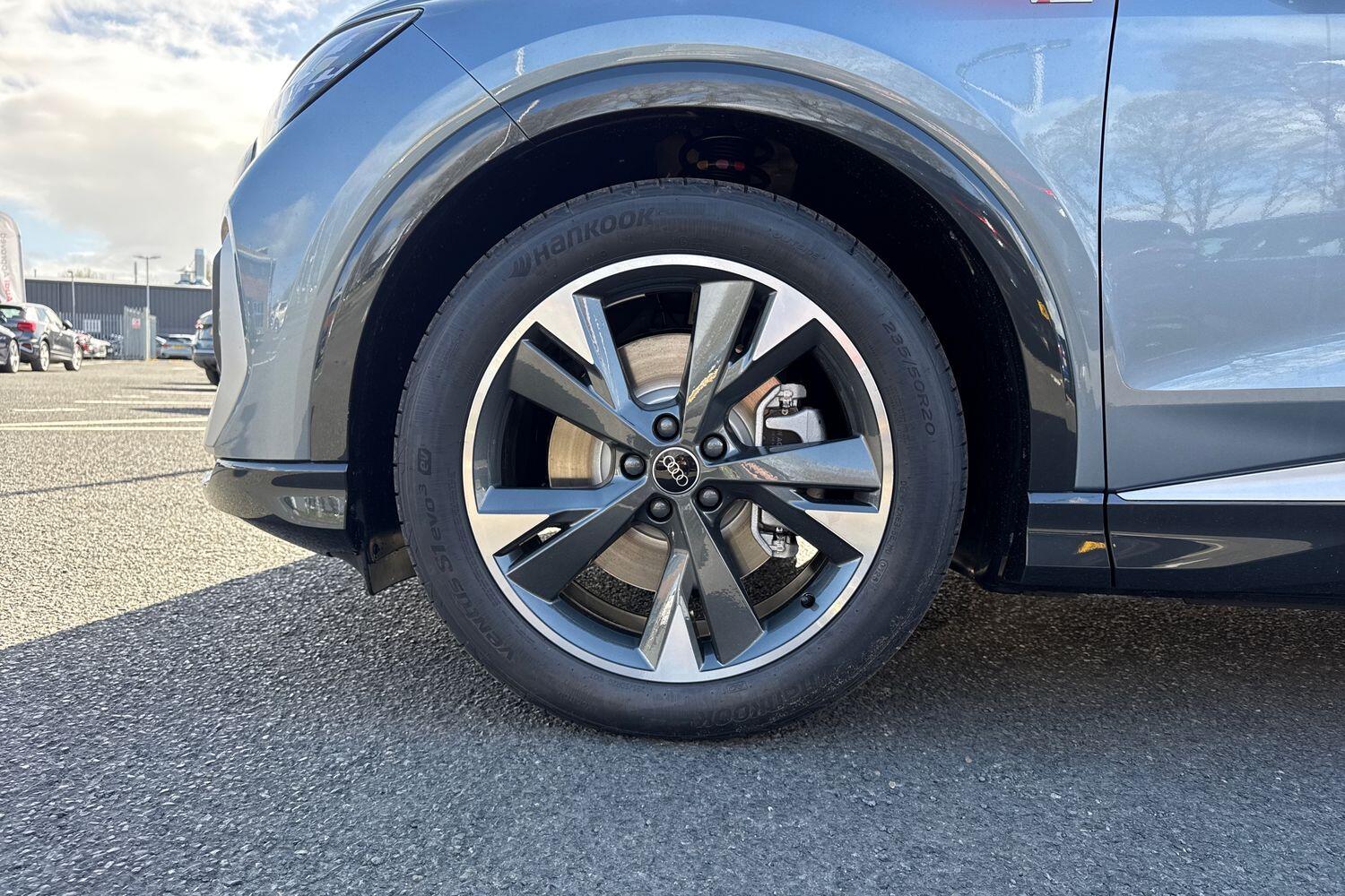 Used Audi Q4 e-tron 2026 for sale - 78168456: Photo 21