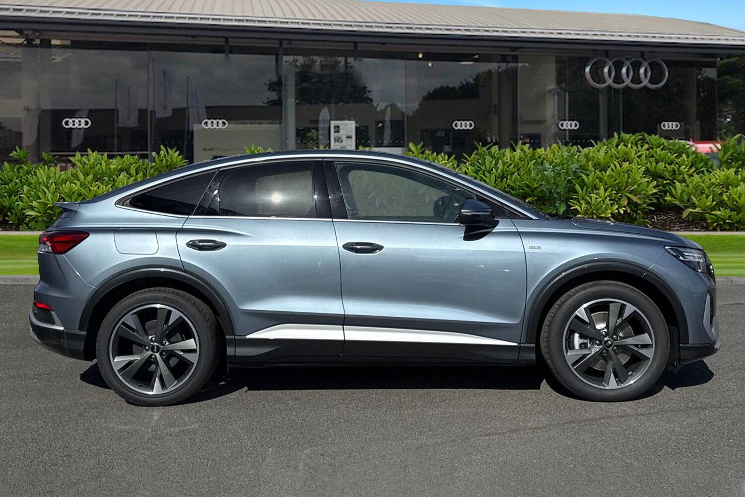 Used Audi Q4 e-tron 2026 for sale - 78168456: Photo 3