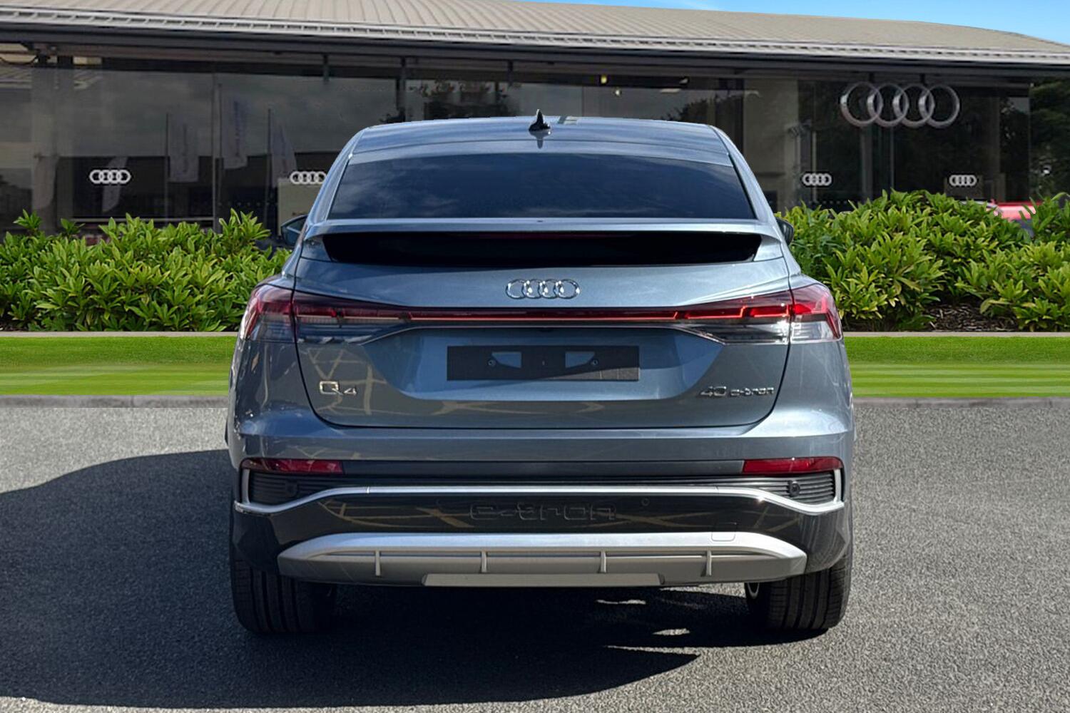 Used Audi Q4 e-tron 2026 for sale - 78168456: Photo 4