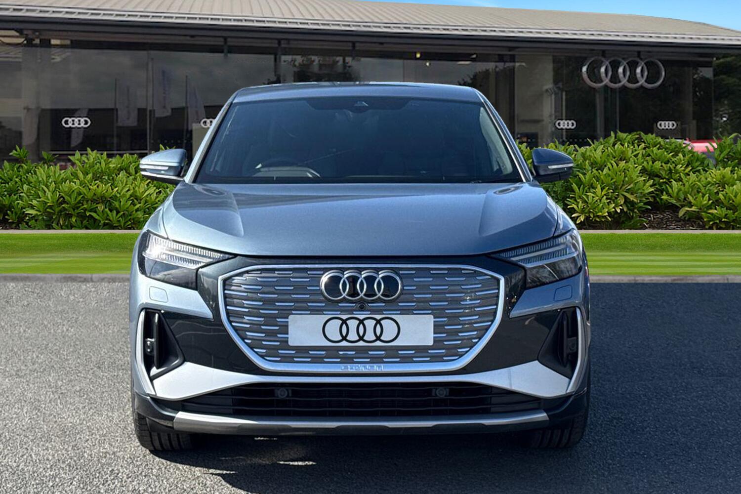 Used Audi Q4 e-tron 2026 for sale - 78168456: Photo 5