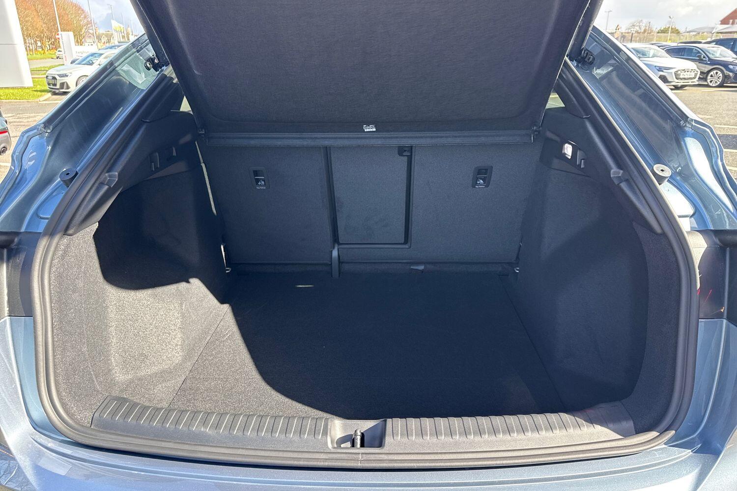 Used Audi Q4 e-tron 2026 for sale - 78168456: Photo 9