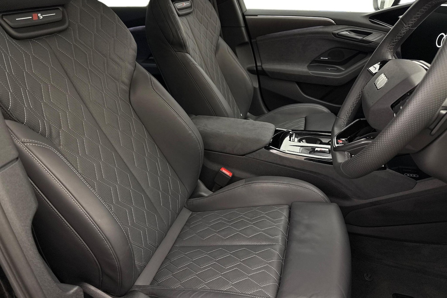 Used Audi A6 2025 for sale - 77435972: Photo 11