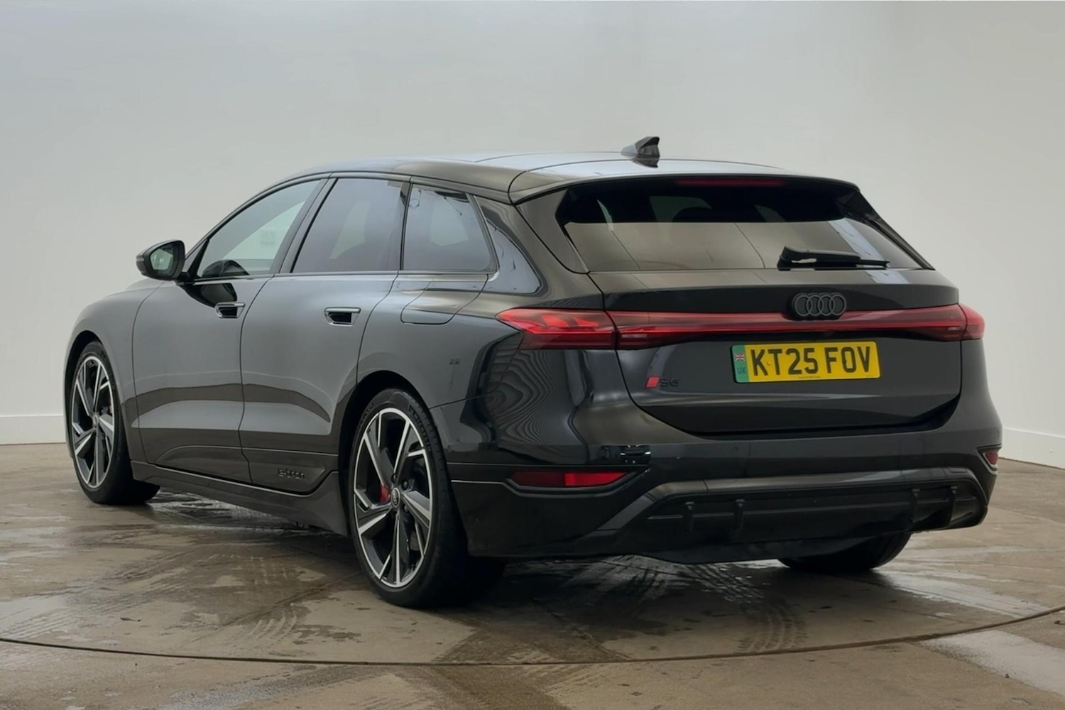 Used Audi A6 2025 for sale - 77435972: Photo 2