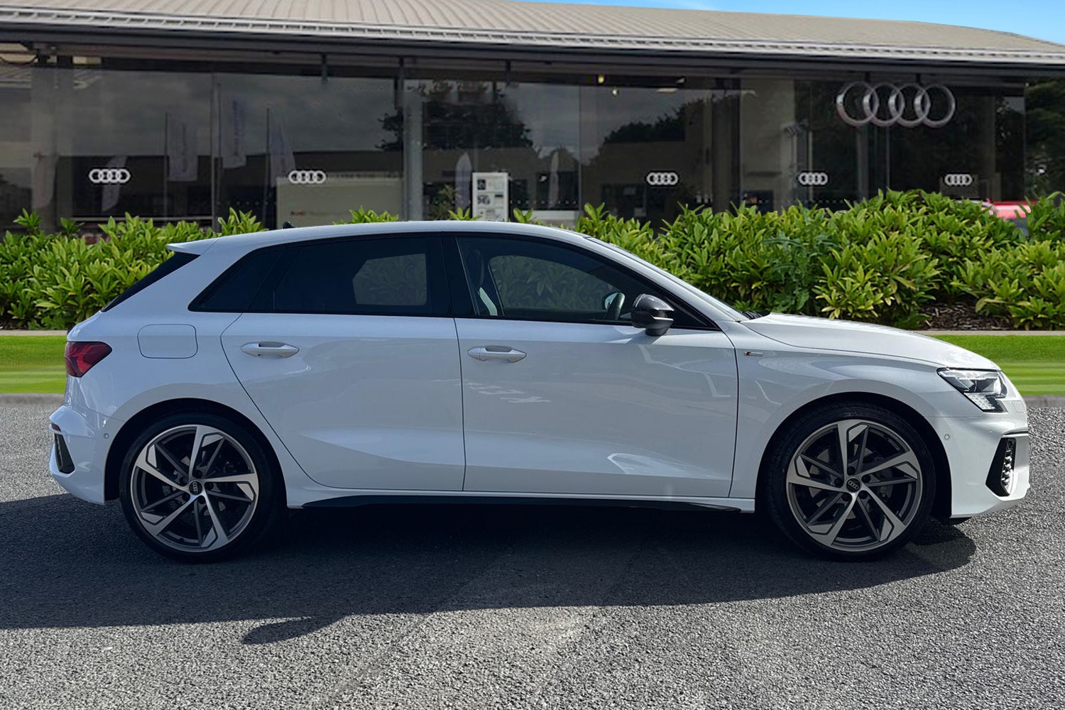 Used Audi A3 2024 for sale - 78055861: Photo 3