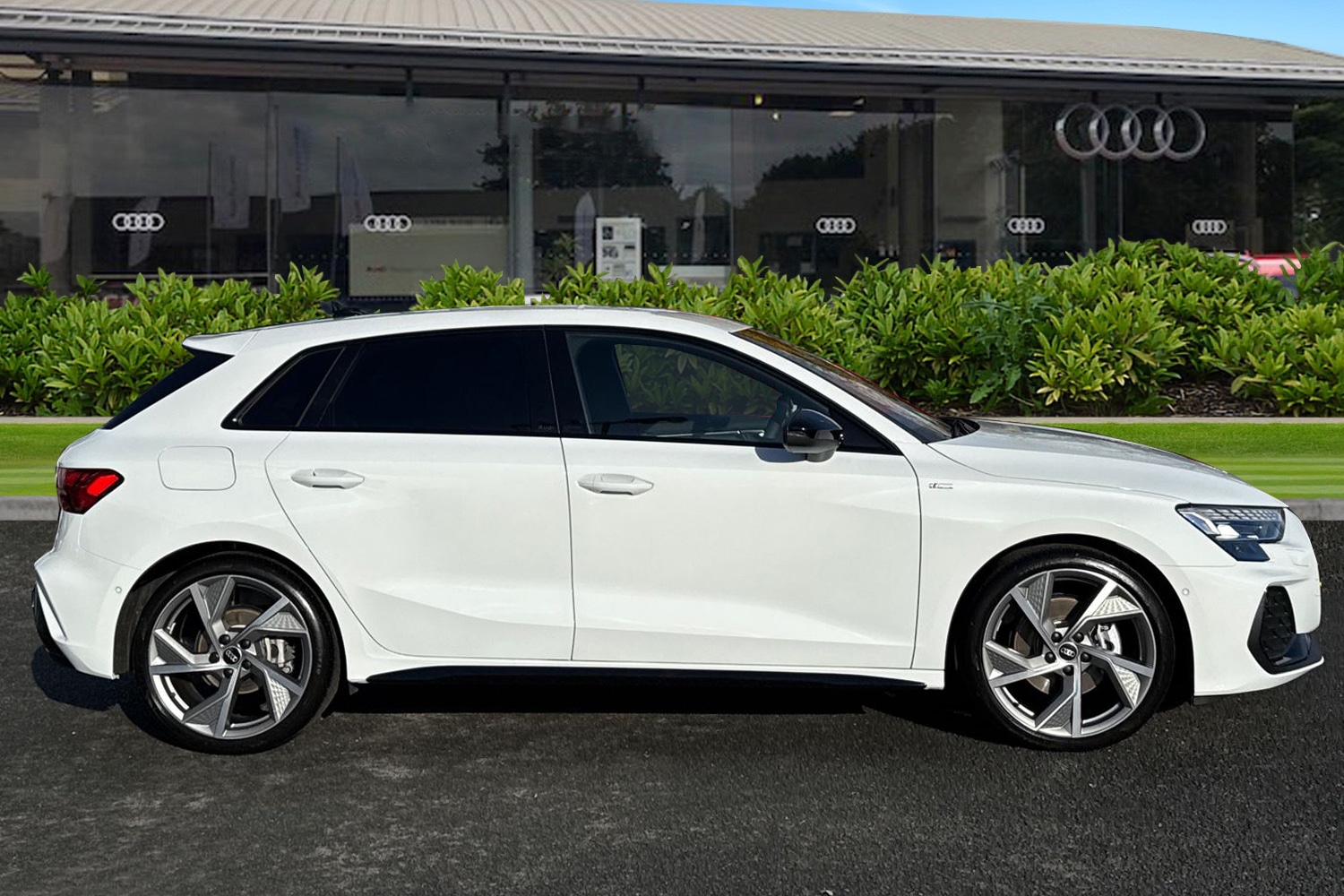 Used Audi A3 2025 for sale - 76654301: Photo 3