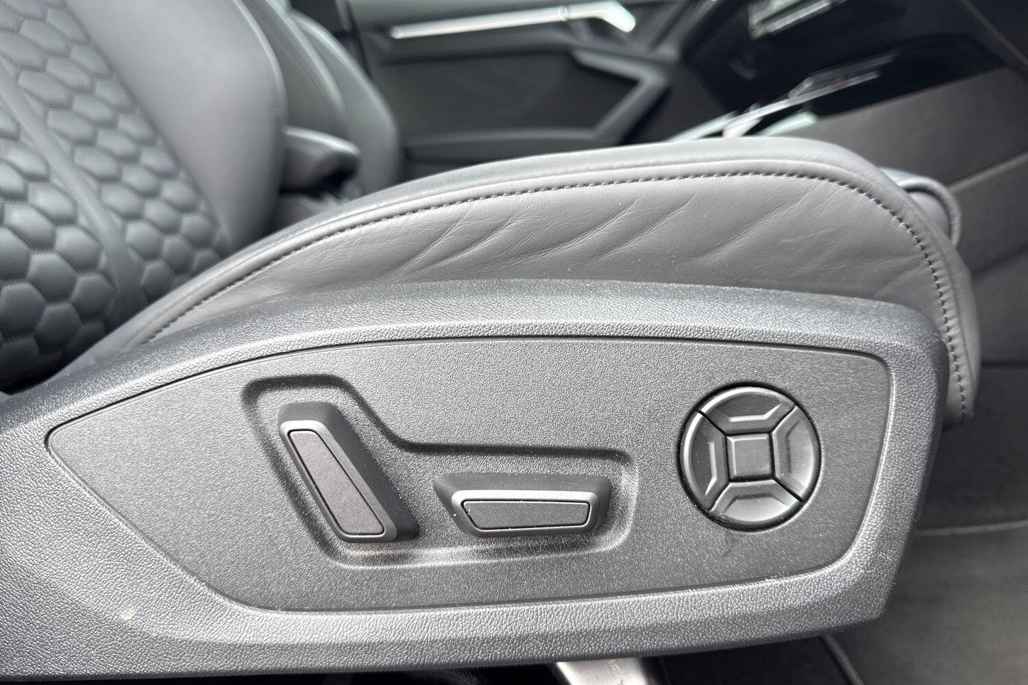 Used Audi RS3 2023 for sale - 78107454: Photo 46