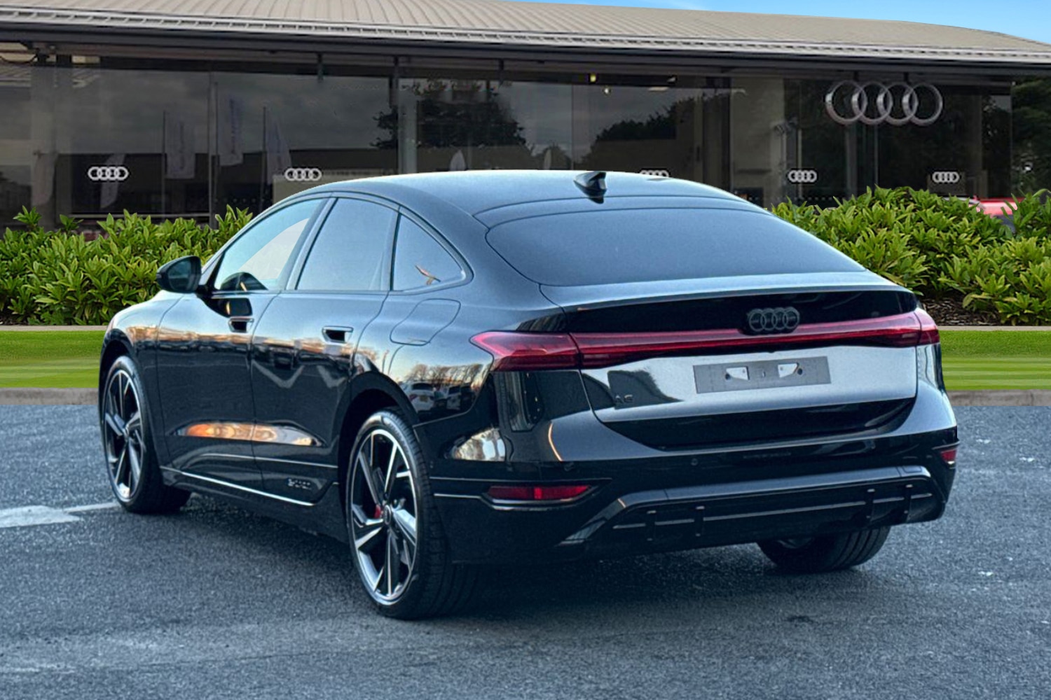 Used Audi A6 e-tron Avant 2026 for sale - 77135450: Photo 2