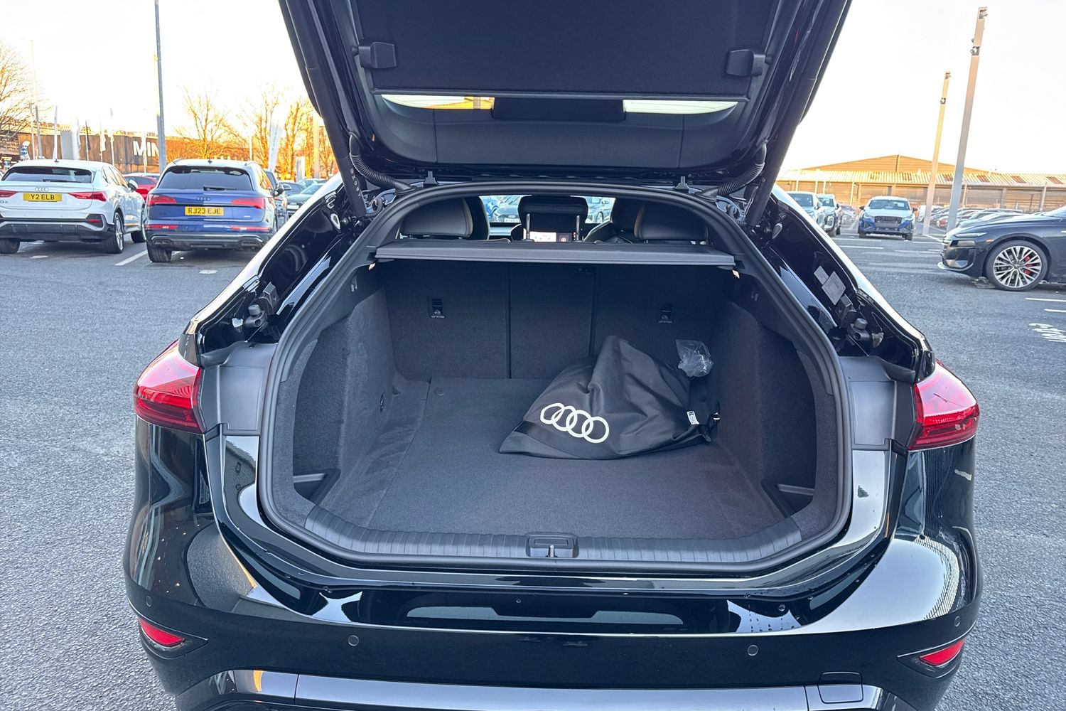 Used Audi A6 e-tron Avant 2026 for sale - 77135450: Photo 6