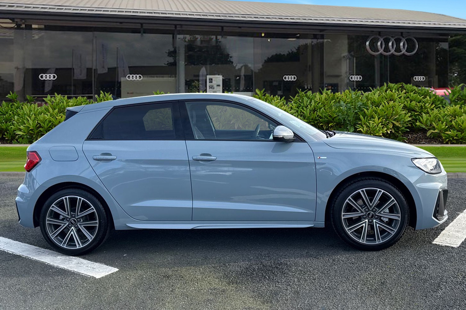 Used Audi A1 2025 for sale - 77553379: Photo 3