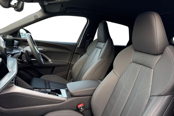 Used Audi Q5 2025 for sale - 75786199: Photo 15