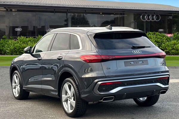 Used Audi Q5 2025 for sale - 75786199: Photo 2