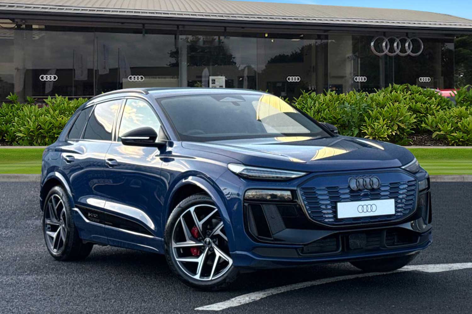 Used Audi Q6 e-tron 2026 for sale - 77604118: Photo 1