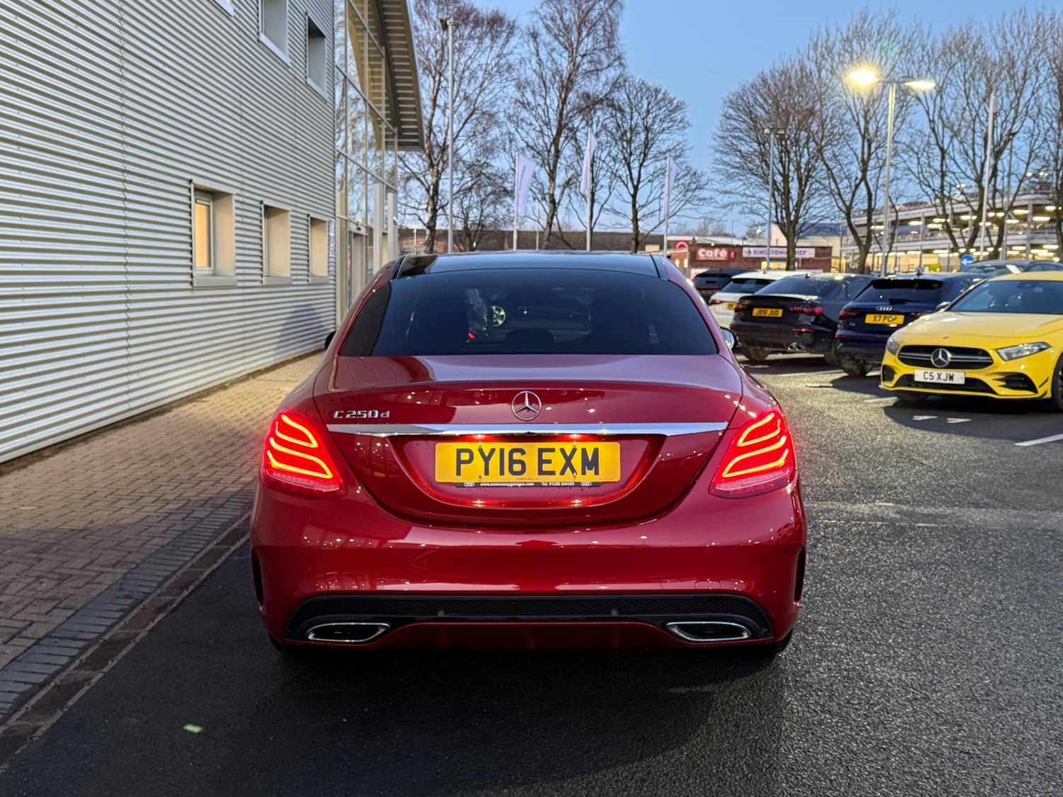Used Mercedes-Benz C Class 2016 for sale - 77368498: Photo 6