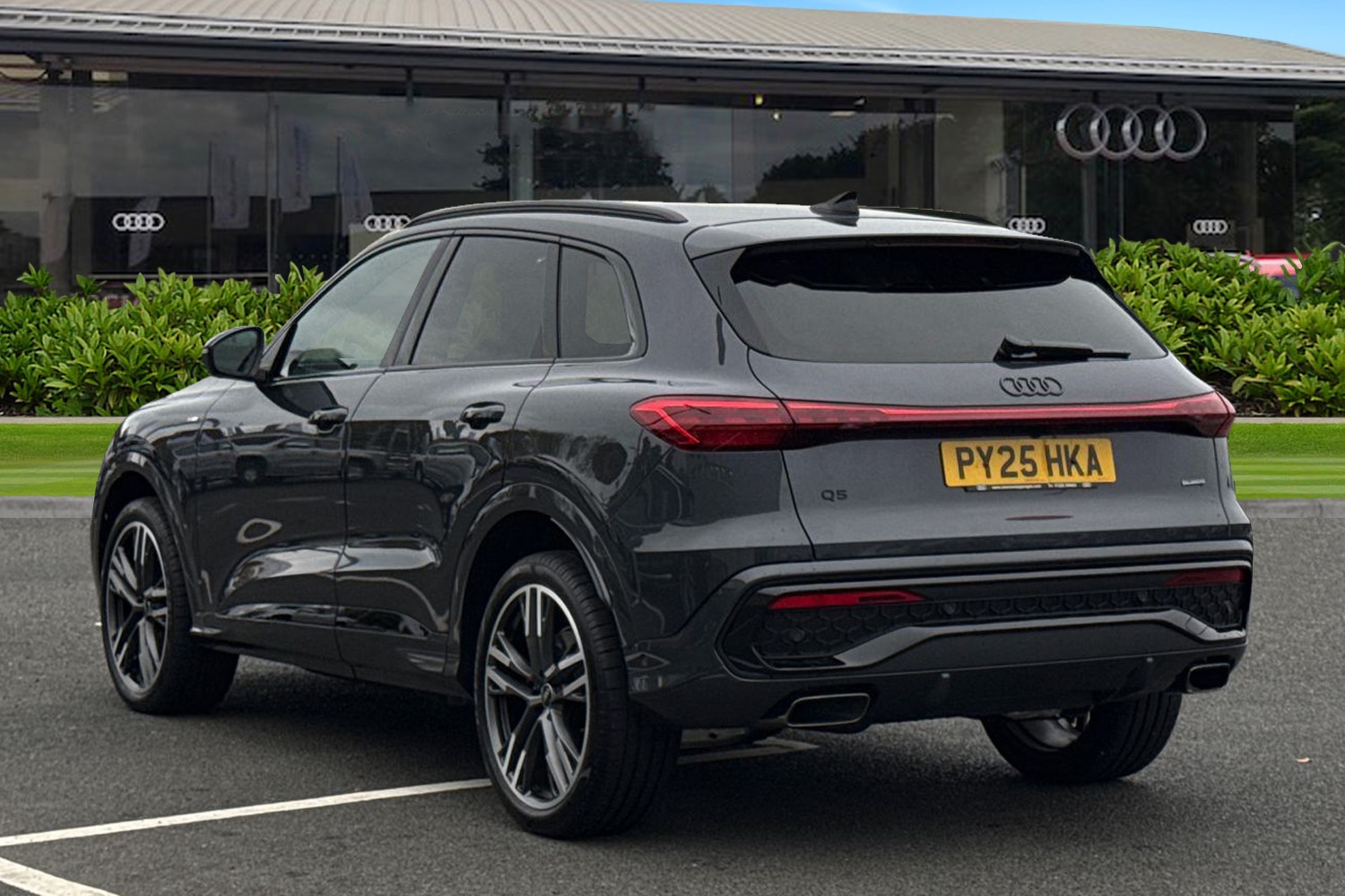 Used Audi Q5 2025 for sale - 77161372: Photo 2