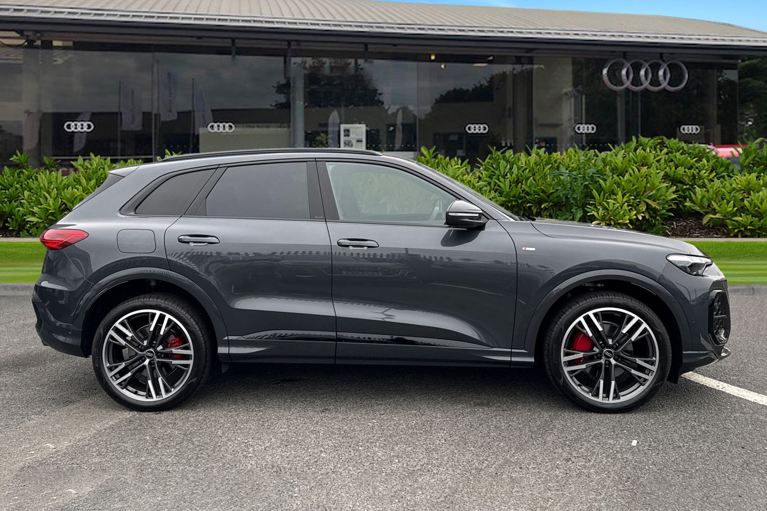 Used Audi Q5 2025 for sale - 77161372: Photo 3