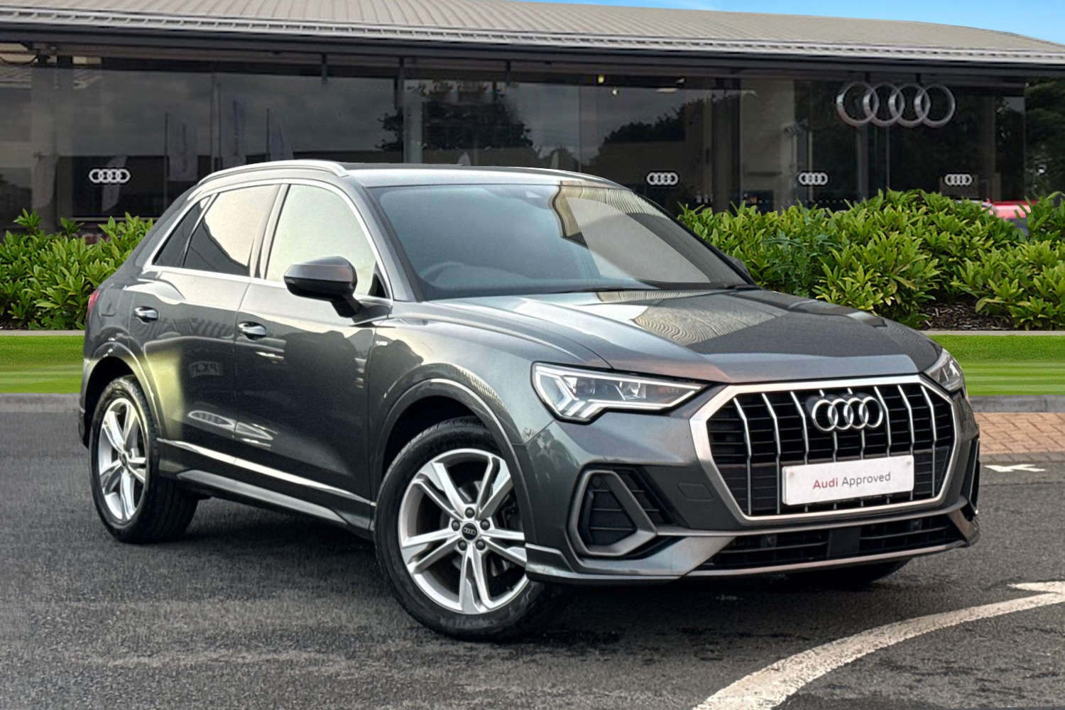 Used Audi Q3 2022 for sale - 77368661: Photo 1