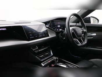 Used Audi e-tron GT 2022 for sale - 75582526: Photo