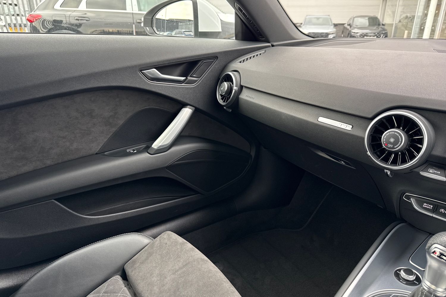 Used Audi TT 2022 for sale - 76374708: Photo 15