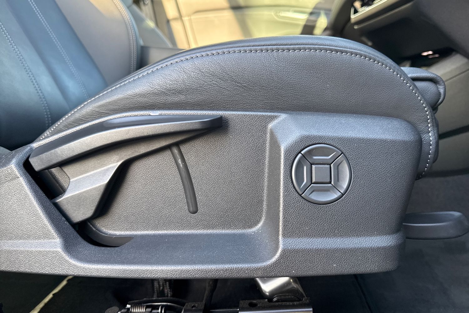 Used Audi Q6 e-tron 2024 for sale - 78060389: Photo 45