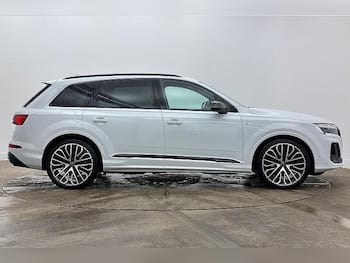 Used Audi Q7 2025 for sale - 79774049: Photo