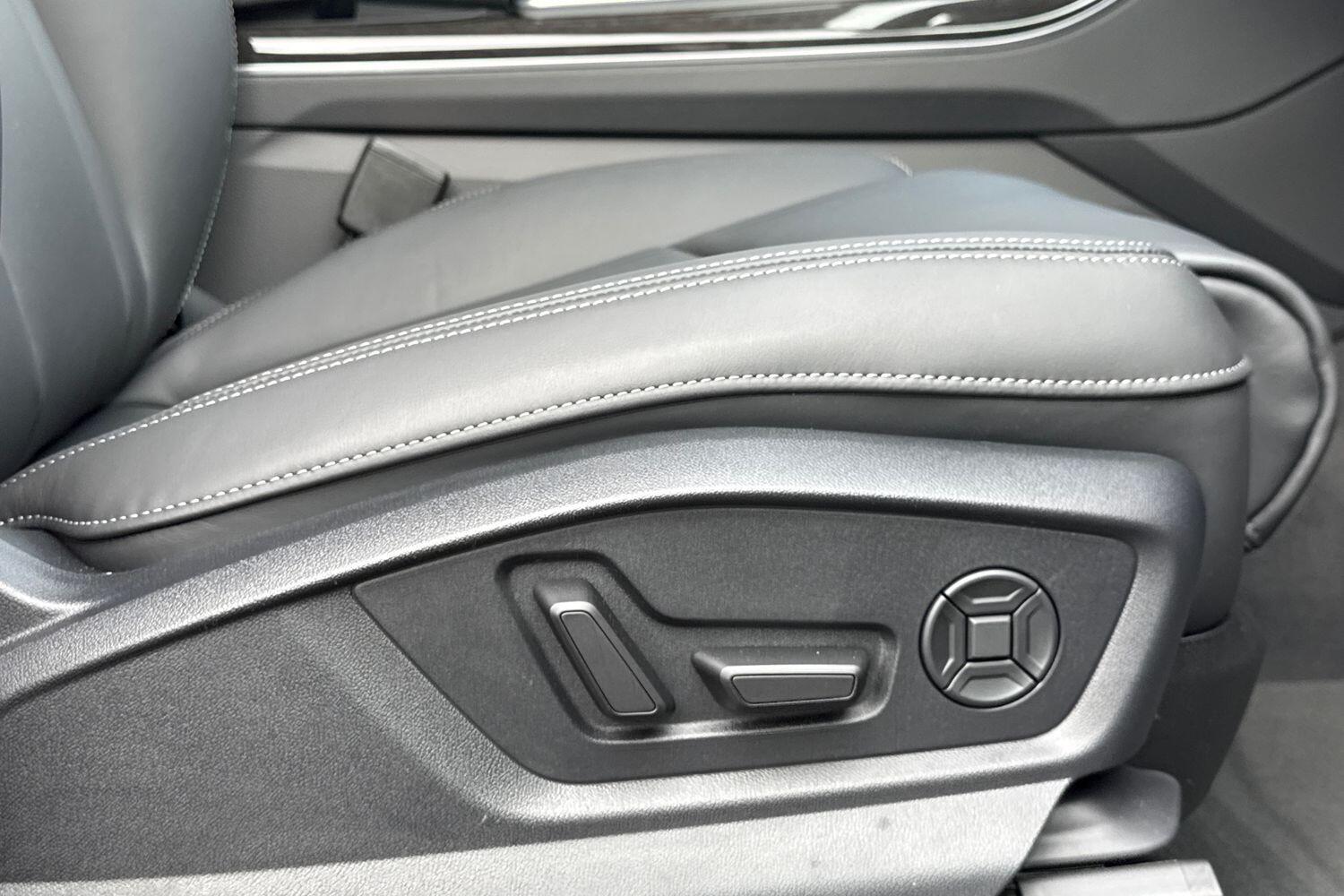 Used Audi Q7 2026 for sale - 77805328: Photo 42