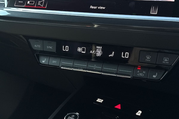 Used Audi Q4 e-tron 2025 for sale - 76346552: Photo 21