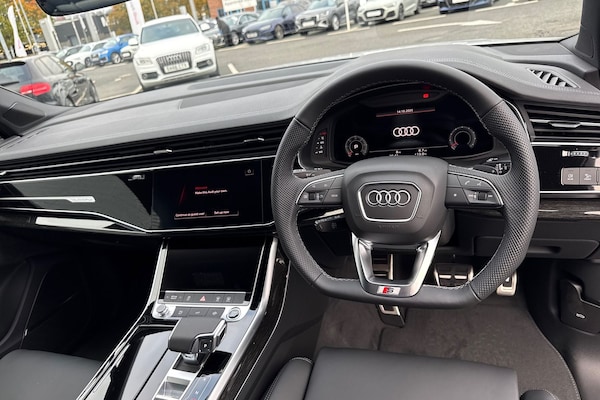 Used Audi Q7 2025 for sale - 76300407: Photo 17