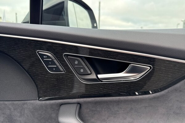 Used Audi Q7 2025 for sale - 76300407: Photo 20