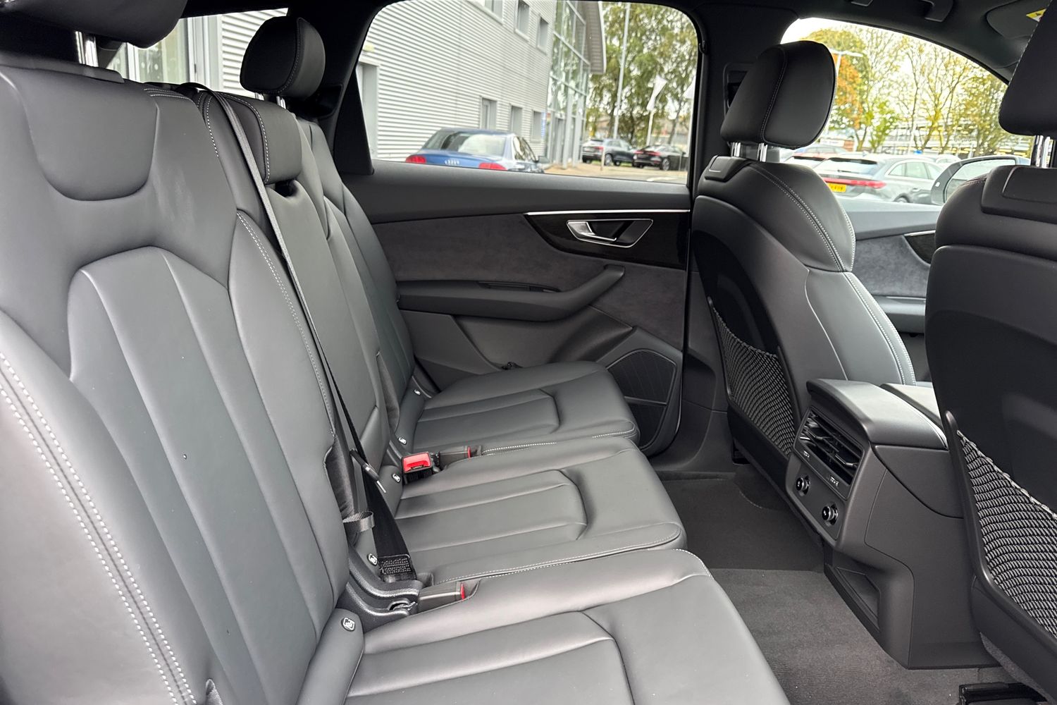 Used Audi Q7 2025 for sale - 76300407: Photo 39