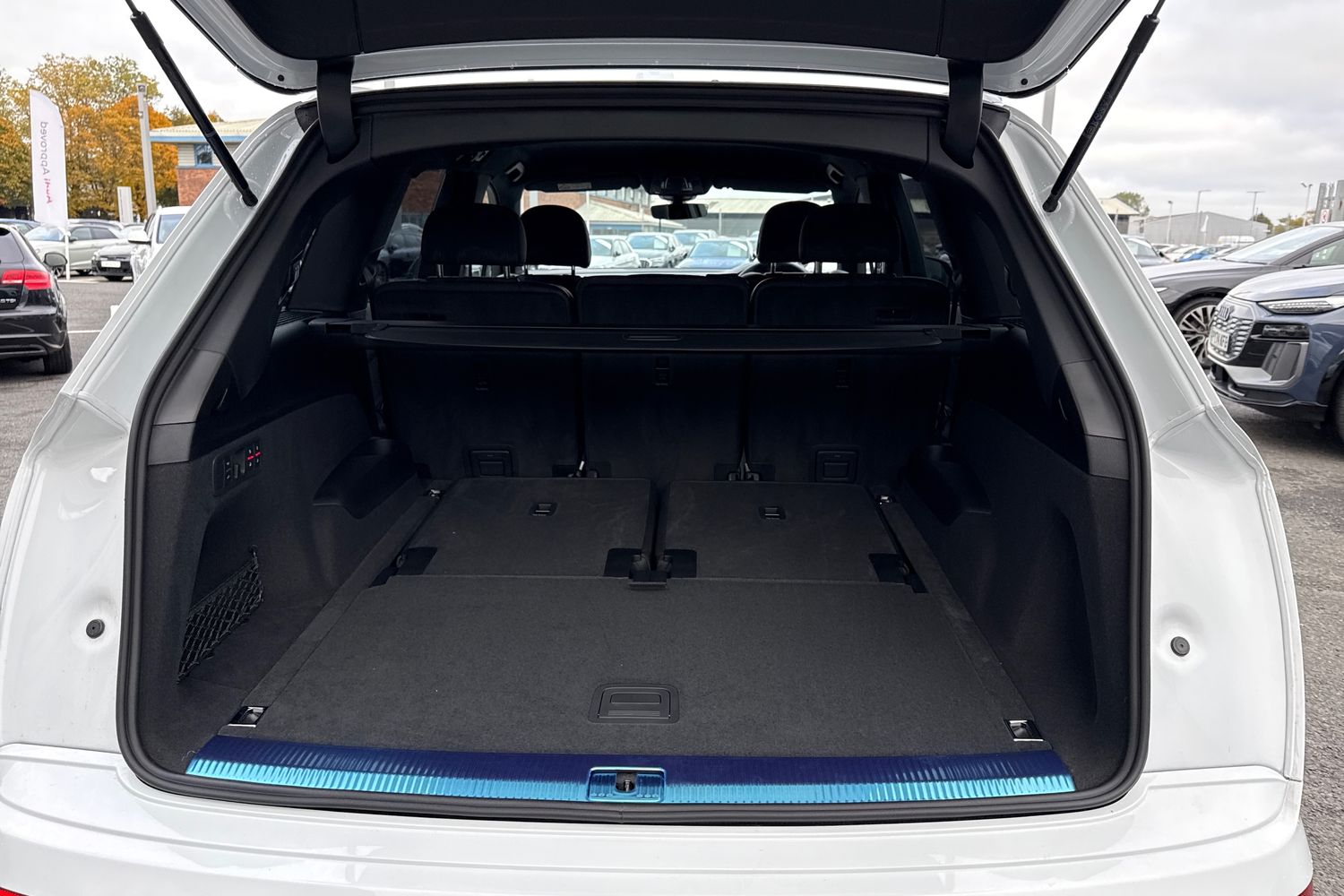 Used Audi Q7 2025 for sale - 76300407: Photo 6