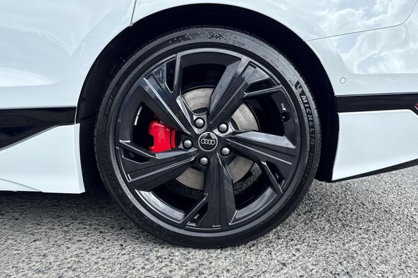Used Audi S6 e-tron Avant 2025 for sale - 75787270: Photo 10
