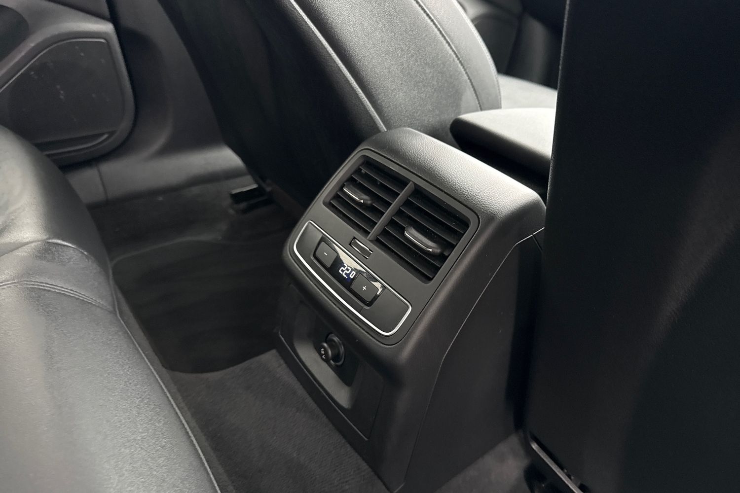 Used Audi A4 Avant 2022 for sale - 76711888: Photo 38