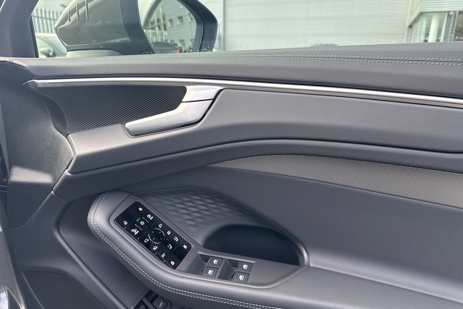 Used Audi A6 Saloon 2025 for sale - 76253286: Photo 20