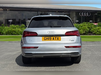 Used Audi Q5 2019 for sale - 79367014: Photo