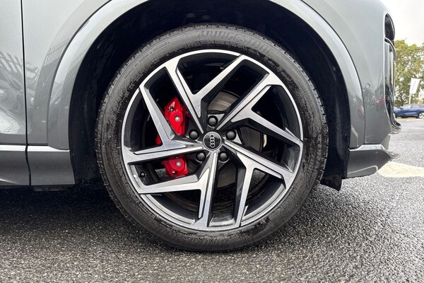 Used Audi Q6 e-tron 2024 for sale - 76272436: Photo 13