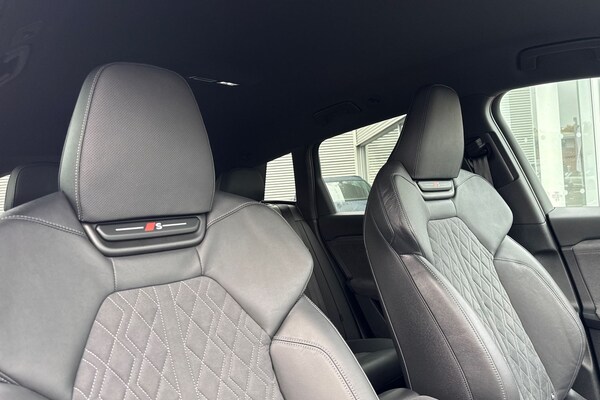 Used Audi Q6 e-tron 2024 for sale - 76272436: Photo 24