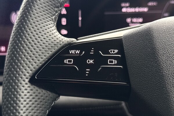 Used Audi Q6 e-tron 2024 for sale - 76272436: Photo 45