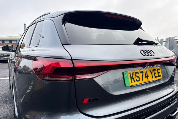 Used Audi Q6 e-tron 2024 for sale - 76272436: Photo 8