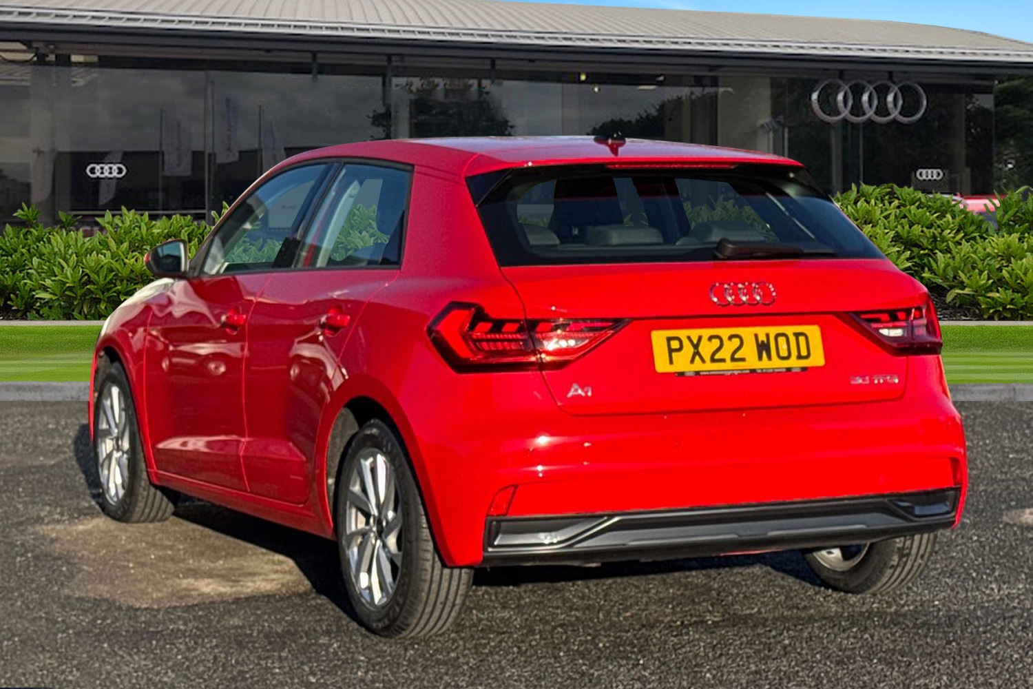Used Audi A1 2022 for sale - 76705543: Photo 2