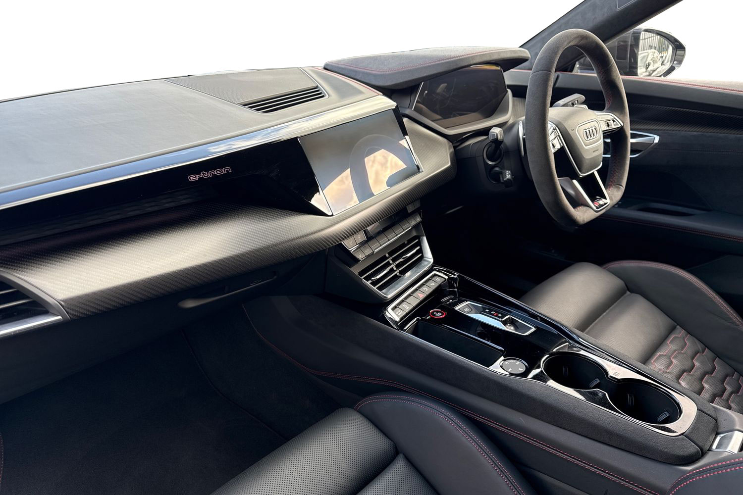 Used Audi RS e-tron GT 2024 for sale - 75945623: Photo 15