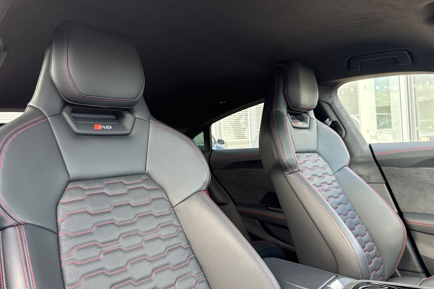 Used Audi RS e-tron GT 2024 for sale - 75945623: Photo 24