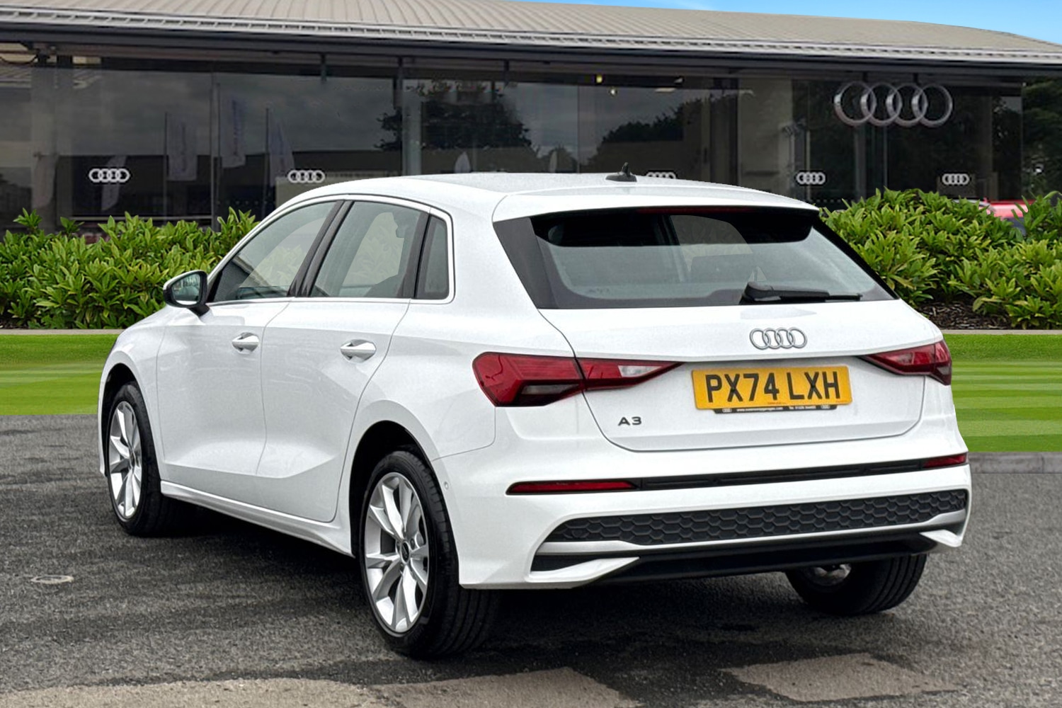 Used Audi A3 2024 for sale - 77429622: Photo 2