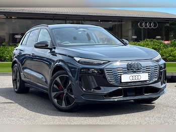 Audi - Q6 e-tron