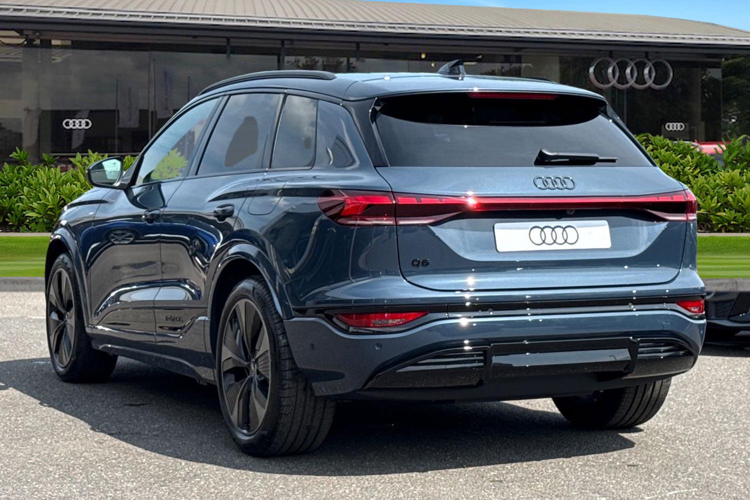 Used Audi Q6 e-tron 2025 for sale - 75924843: Photo 2