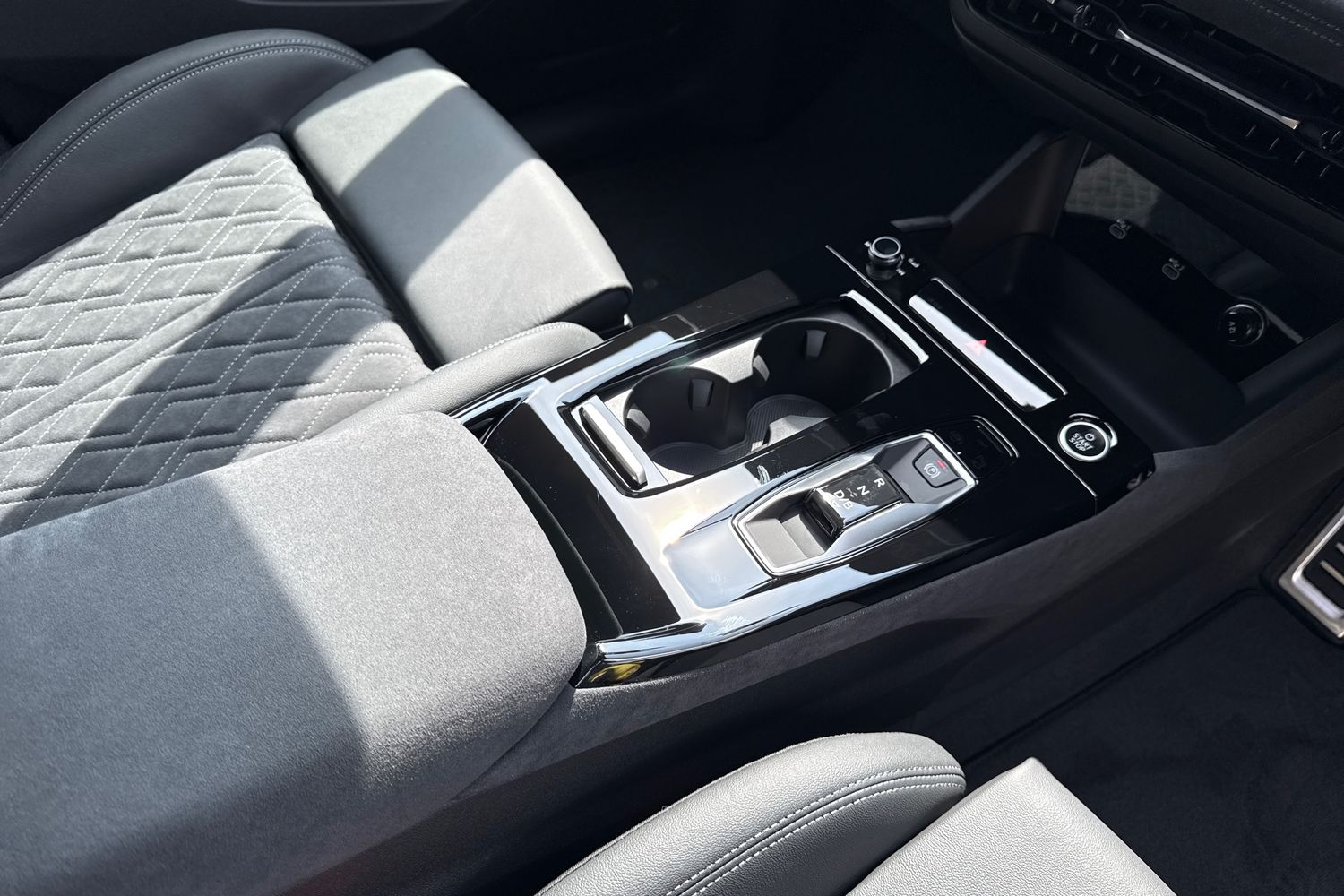 Used Audi Q6 e-tron 2025 for sale - 75924843: Photo 22