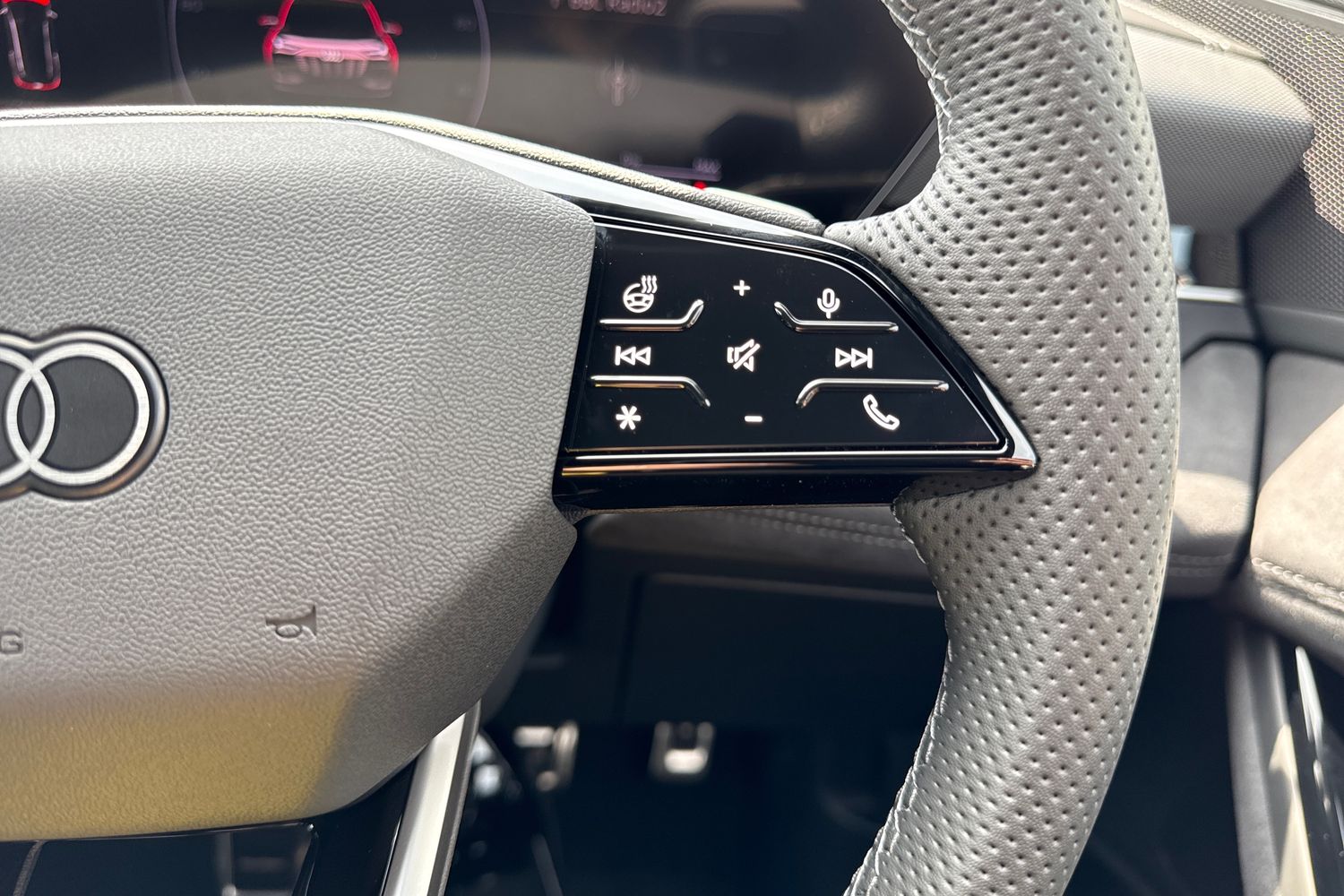 Used Audi Q6 e-tron 2025 for sale - 75924843: Photo 24